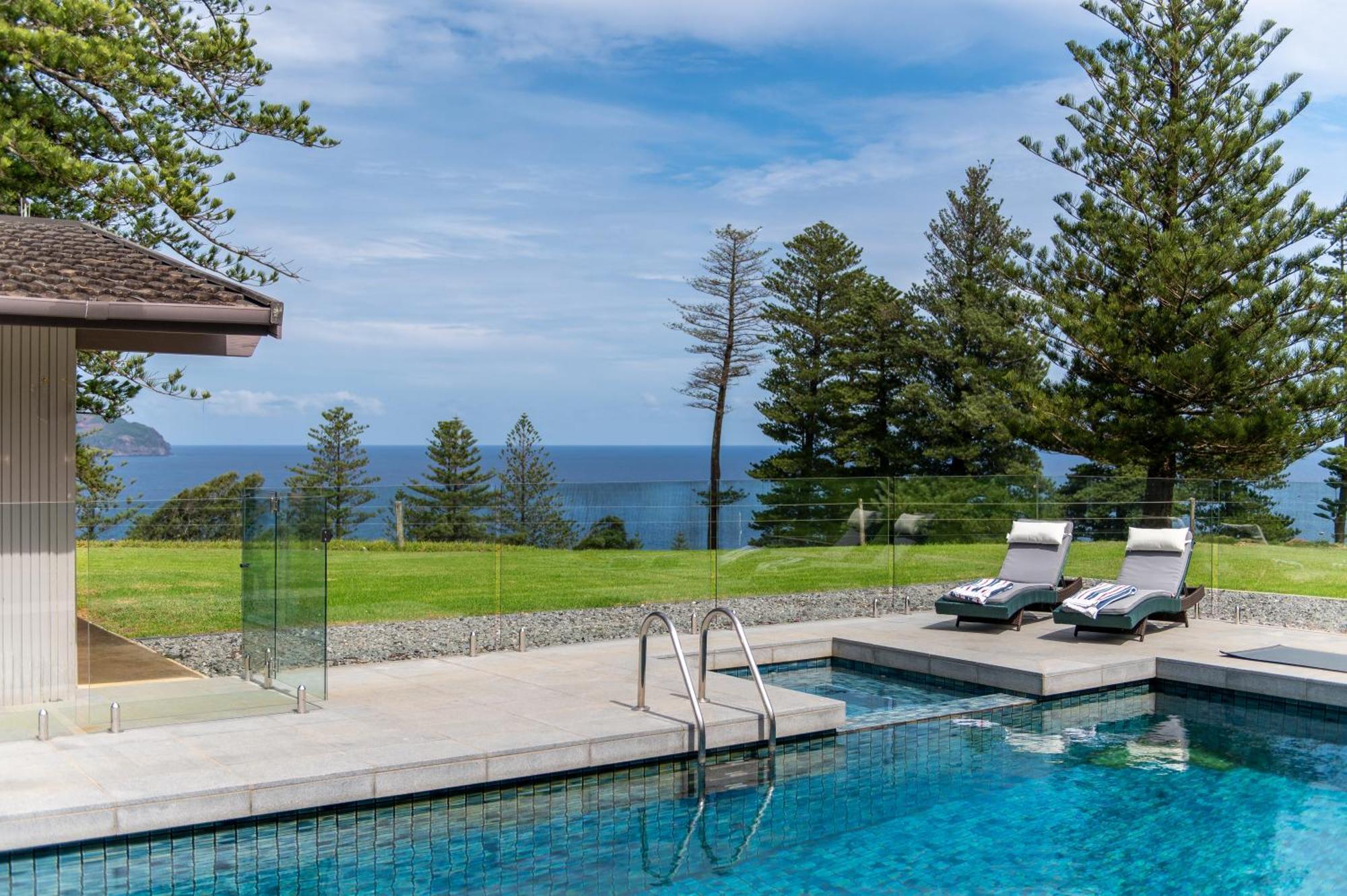 เชียร์วอเตอร์ ซีนิค วิลลา Villa เบิร์นท์ไพน์ ภายนอก รูปภาพ